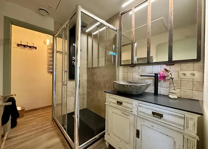 Holiday home Leora Cosy